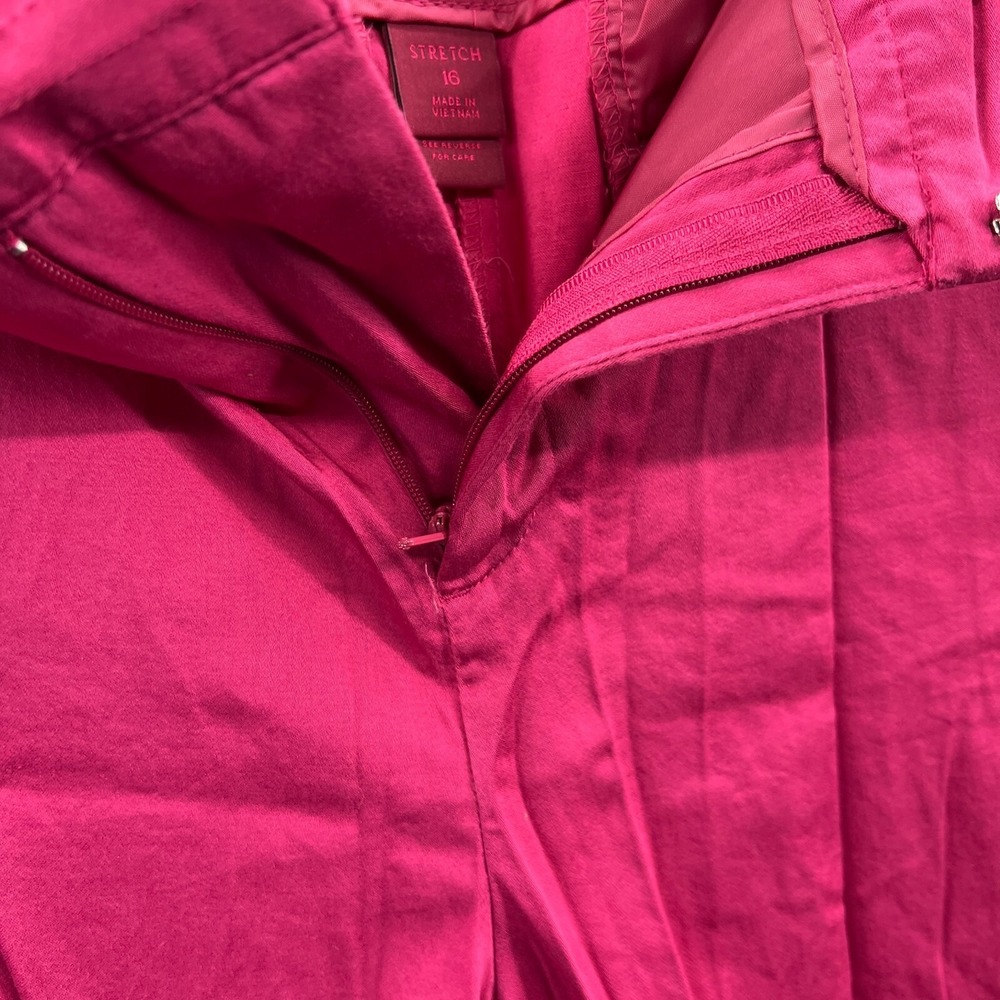 Women Capris Pants 16 Pink Stretch Clean Minimalist Contemporary Casual Everyday - Picture 12 of 12